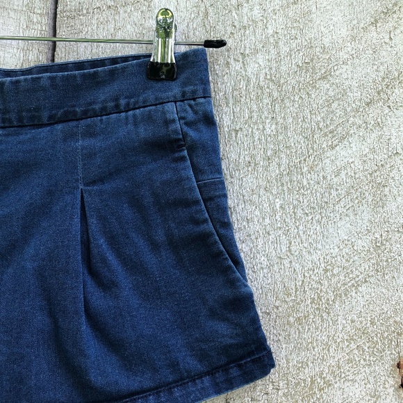 Theory | blue cotton shorts - Picture 3 of 6